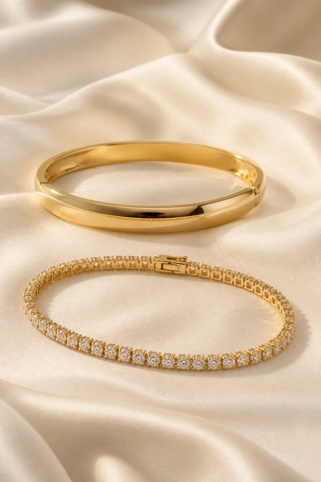 Gold, in motion